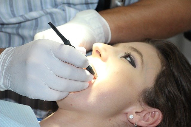 léčit zuby